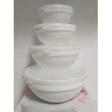 Набір білих салатників з кришками SNT