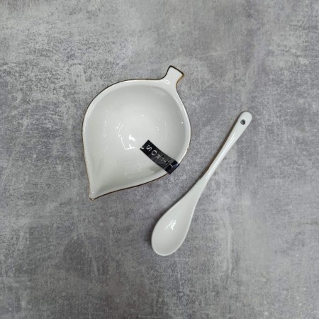 Ікорниця Interos Снігова Королева 4,5" з ложкою MB0182-A