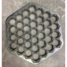 Пельменниця Premium 37 отворів 23*25*2 см RS-118