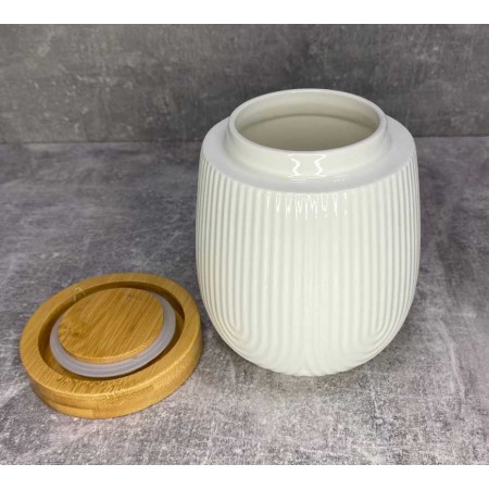 Банку для сипучих з бамбуковою кришкою Interos 600 мл PJ03430-S-1