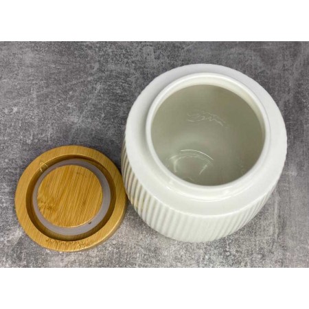 Банку для сипучих з бамбуковою кришкою Interos 600 мл PJ03430-S-1