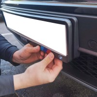 Рамка для номерного знака для чорний пластик BMW 1 шт