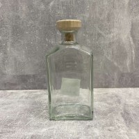 Пляшка для напоїв, настоянок 500 мл з дерев'яною кришкою Everglass 5016