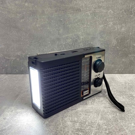 Радіо-ліхтар на сонячній батареї на акумуляторі RSDO RD-113UBT-S