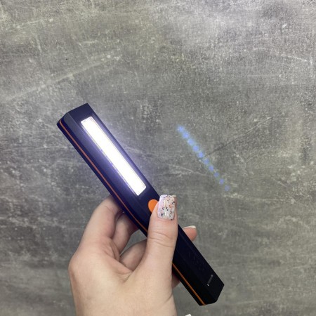 Ліхтарик ручний на батарейках з магнітом 0237