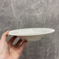 Тарілка глибока 22 см порцелянова Tudor TU-1100-1