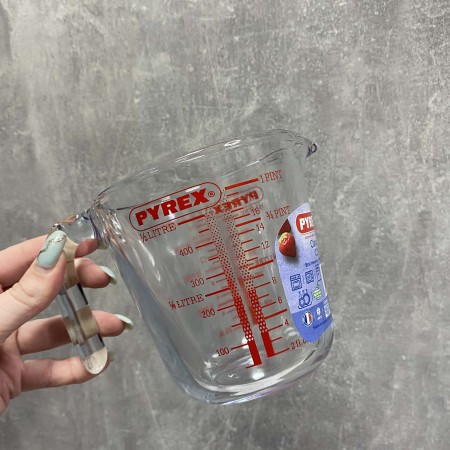 Мірна склянка скляна Pyrex Classic 0.5 л 263B000