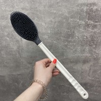 Щітка масажна силіконова з довгою ручкою для душу і ванни Titiz Plastik GP-152 сіра з білим