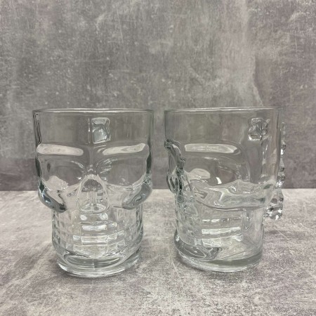 Келих для пива, квасу або чаю "Череп" 500 мл 1 шт R89587