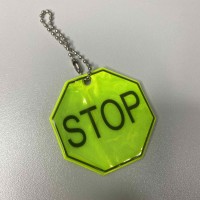 Світловідбиваючий брелок "Stop" Stenson 38443-1 MIX