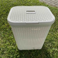 Корзина для білизни 50 л 55*43*32 см "Ротанг" Алеана 122098 Біла роза