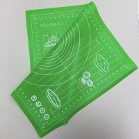 Силіконовий килимок Genes 68*51,5 см для розкочування тіста салатовий HH-668