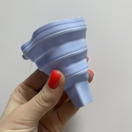 Лійка розкладна силіконова 7,5*5,5 см Frico FRU-196 блакитна