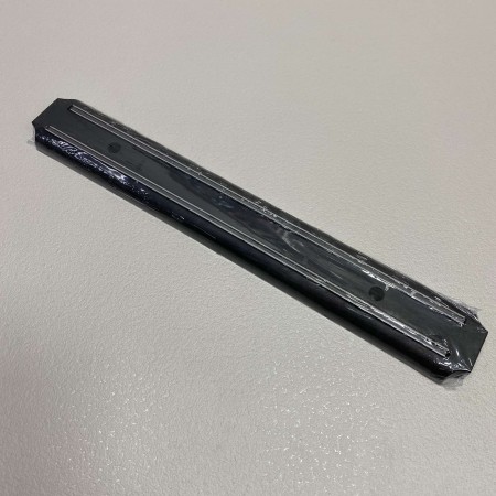 Магнітна планка для ножів пластикова 32.5 см Empire EM-9752