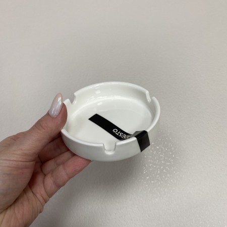 Попільничка порцелянова 8,8*2,5 см Ardesto AR3744