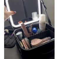Косметичка-органайзер зі штучної шкіри з дзеркалом LED-підсвітка 9228 чорна