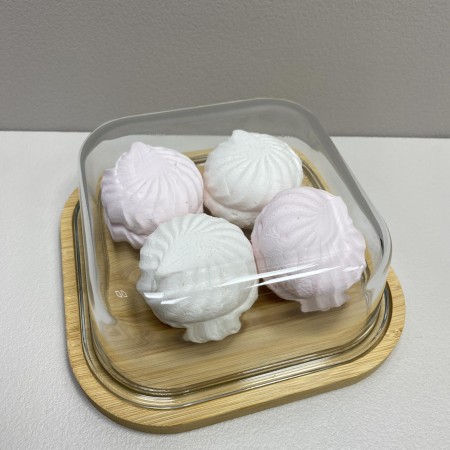 Блюдо-сирниця бамбукова з скляною кришкою 19,2*19,2*7 см Olens O102-628