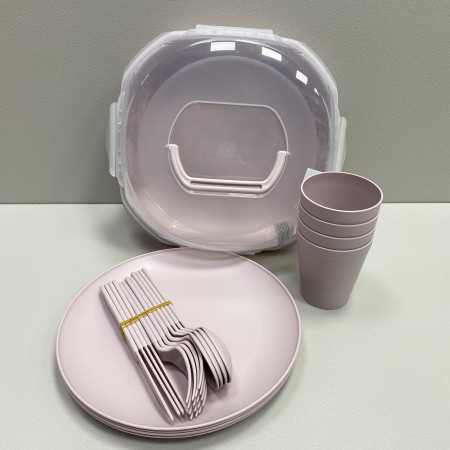 Набір для пікніка 4 персони 21 предмет Ucsan Plastik M-761 рожевий