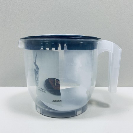 Ємність для змішування з кришкою пластикова 2,2 л Dunya Plastik 10200 прозора з сірим