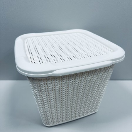 Корзина пластикова з кришкою 30,5*32*25 см 15 л Ucsan Plastik М-071 бежева