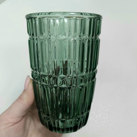 Склянка з кришкою та силіконовою соломинкою темно-зелена Лінії LOVWISH MLJZ/L 8551