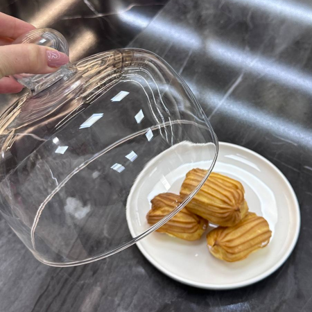 Тортівниця порцелянова зі скляним ковпаком 20,1 см біла Olens 8030-321