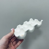 Підставка для яєць порцелянова на 6 шт 15х9,8х3,2 см Весняна історія BonaDi K098