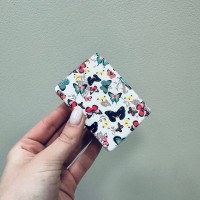 Дзеркало косметичне кишенькове "Кольорові метелики" 8,5х6,2х0,9 см 147H 