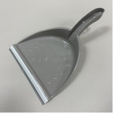 Совок для сміття пластиковий "Євро" з гумкою 22*32 см Алеана 127025 какао