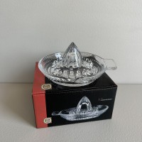 Соковитискач скляний для цитрусових "Лимон" 14х13,5х6,7 см Olens 102-631