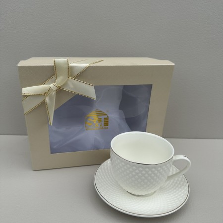 Чашка порцелянова з блюдцем 250 мл "Белла" в подаруновій коробці S&T 23191-00