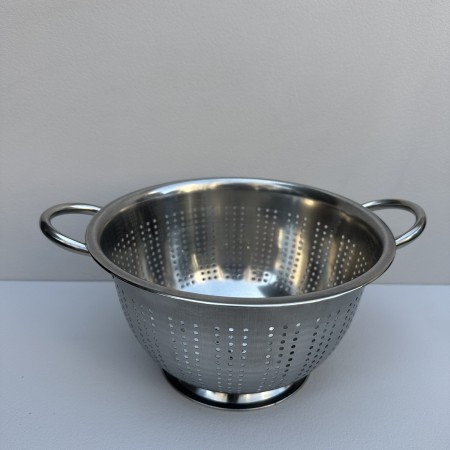 Друшляк з двома вушками та підставкою 24 см Empire EМ-2280