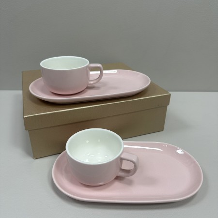 Сервіз чайний порцеляновий "Сніданок з Тіфані" 4 предмети 240 мл S&T 157-00-00 рожевий