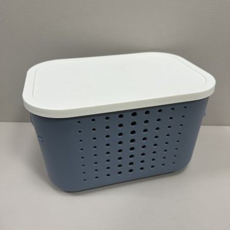 Корзина пластикова з кришкою 26,9х18,7х16 см 6,2 л Lova Plastik LV-351 блакитна