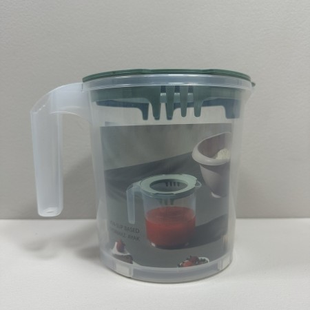 Ємність для змішування з кришкою пластикова 1,6 л Dunya Plastik 10201 прозора з зеленим