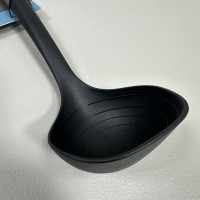 Половник кухонний нейлоновий 9х32 см Krauff Werkzeug 29-298-009 чорний