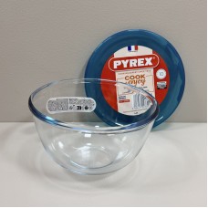 Миска скляна з пластиковою кришкою 1,1 л d-17 см Pyrex C&S 179P000