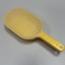 Тертка з ковшиком пластикова 28,5х11,5х5 см XPlast 4444-14 / K093 жовта