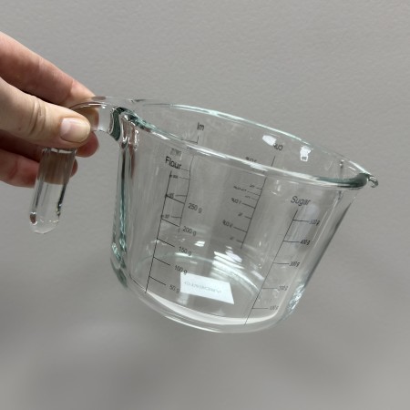 Мірна склянка з боросилікатного скла 0,5 л h-9 см, d-13 см Ardesto AR4405GCB прозора