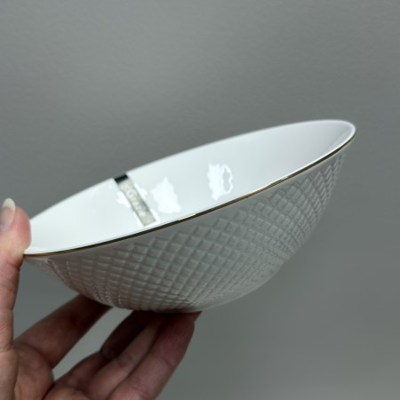 Салатник круглий порцеляновий d-18 см, h-5,7 см Кристал Grazie TNC7125 / 12900 білий