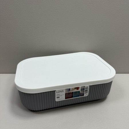 Корзина пластикова з кришкою 26,7х18,5х8 см 3,2 л Lova Plastik LV-332 сіра