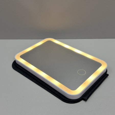 Дзеркало косметичне акумуляторне з LED-підсвіткою в чохлі 19х13х1,8 см 3 режими A-Plus M003 чорне