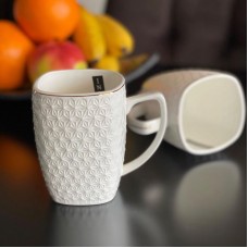 Кухоль порцеляновий квадратний 350 мл. Снігова Королева Interos 557309-А