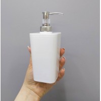 Дозатор для рідкого мила у ванну 8 х 5 см SORRENTO Feniks